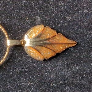 Vintage Art Nouveau Leaf Gold Tone Glitter Pendant Necklace & Matching Earrings